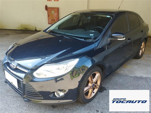 FORD FOCUS SE AT 2.0 AT ANO 2014/2015